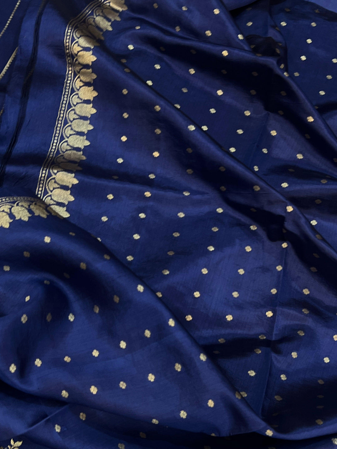 Navy Blue Pure Banarasi Handloom Silk Saree - Aura Benaras