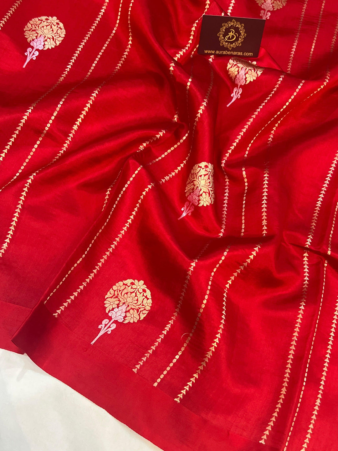 Red Pure Banarasi Handloom Silk Saree - Aura Benaras