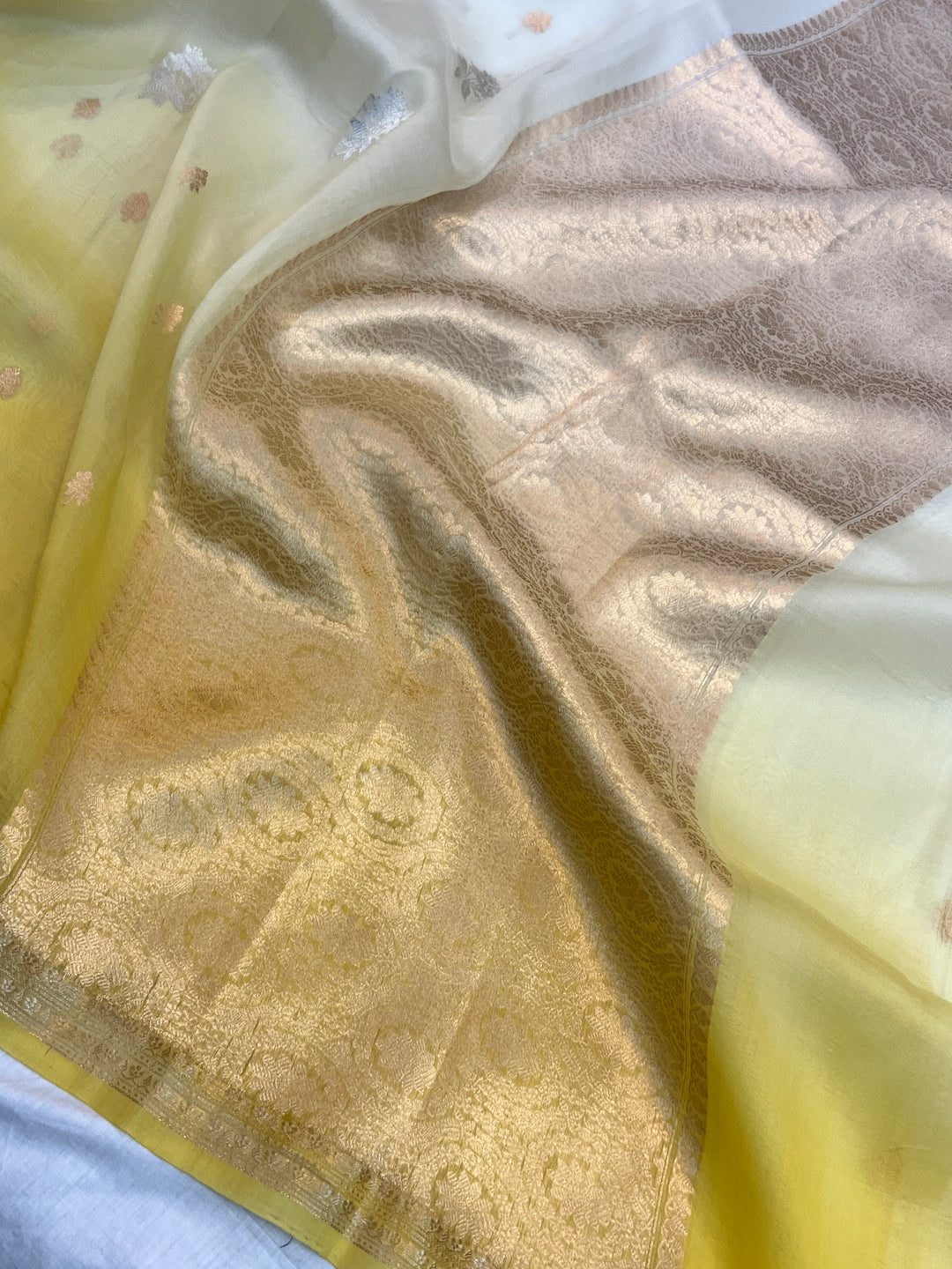 White-Yellow Shaded Pure Kora Silk Handloom Banarasi Saree