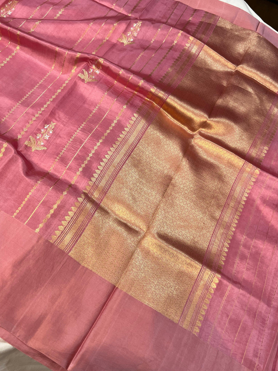 Pastel Pink Pure Banarasi Handloom Silk Saree - Aura Benaras