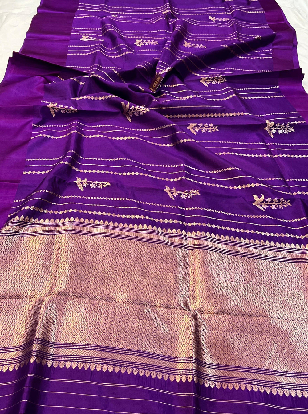 Purple Pure Banarasi Handloom Silk Saree - Aura Benaras