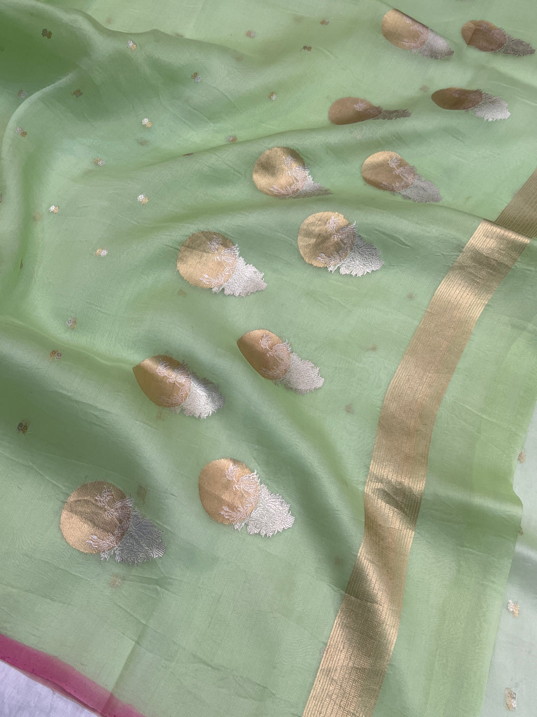 Pastel Mint Green Pure Kora Silk Handloom Banarasi Saree