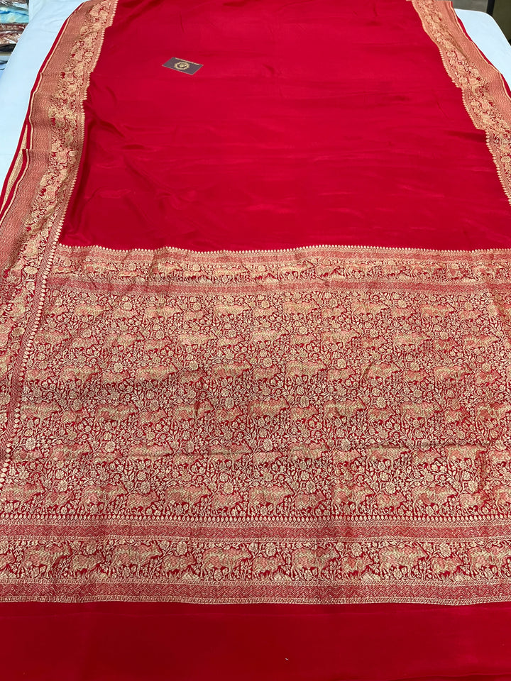 Red Pure Crepe Silk Banarasi Saree with Antique Zari Border 