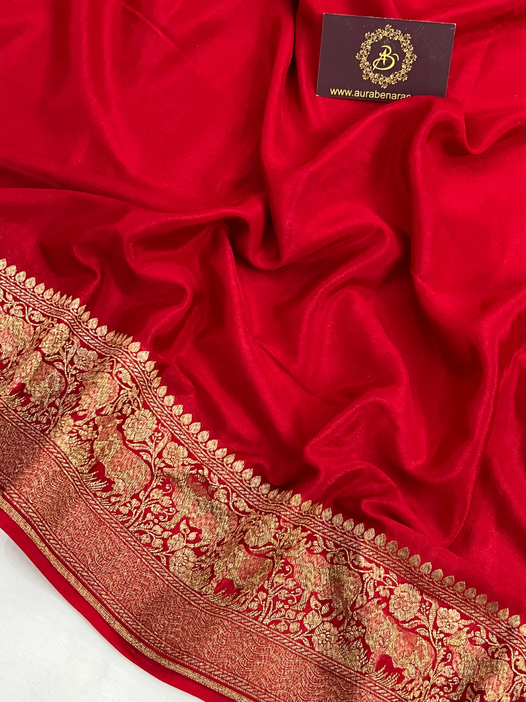 Red Pure Crepe Silk Banarasi Saree with Antique Zari Border 