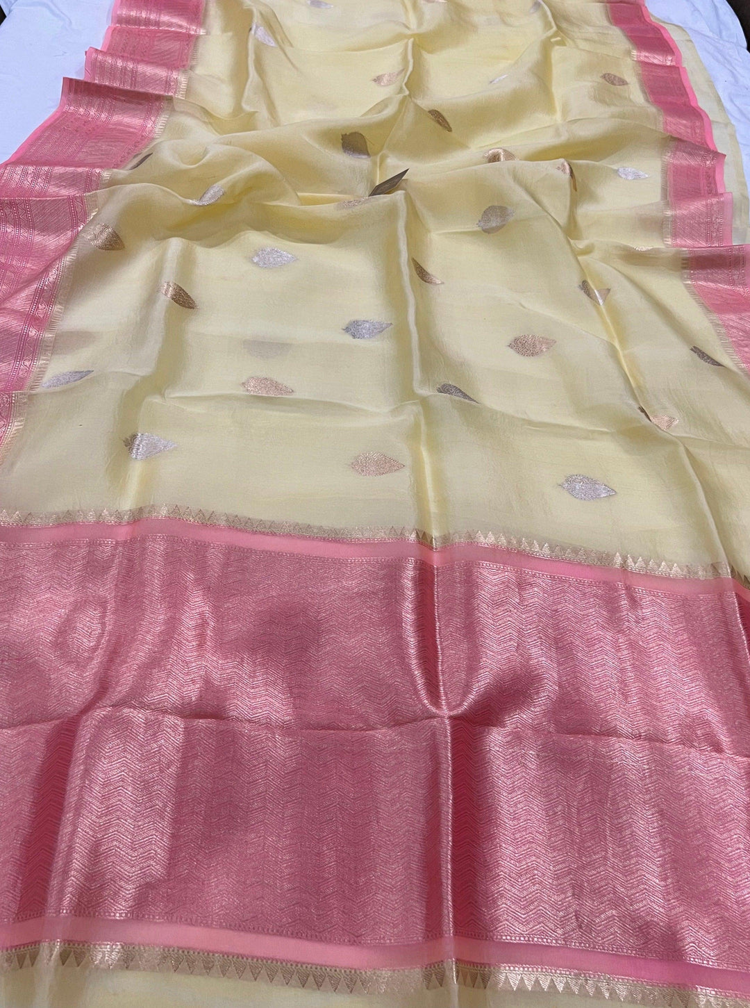 Lemon Yellow Banarasi Handloom Kora Silk Saree - Aura Benaras