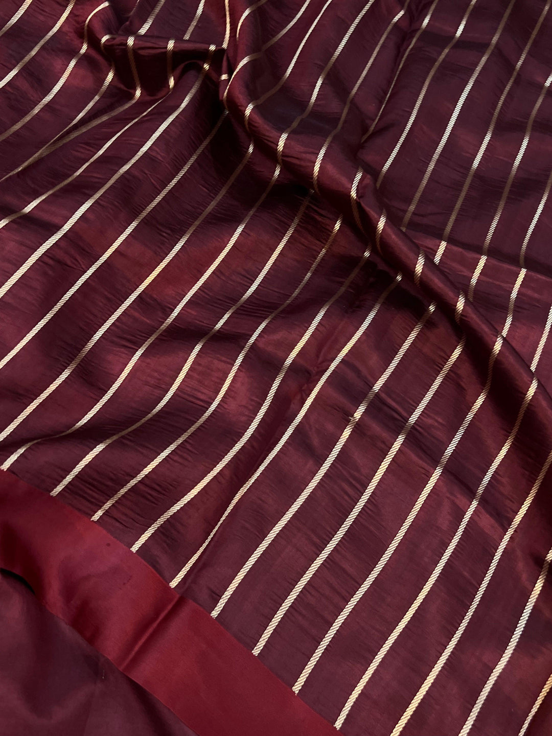 Maroon Pure Banarasi Handloom Silk Saree - Aura Benaras