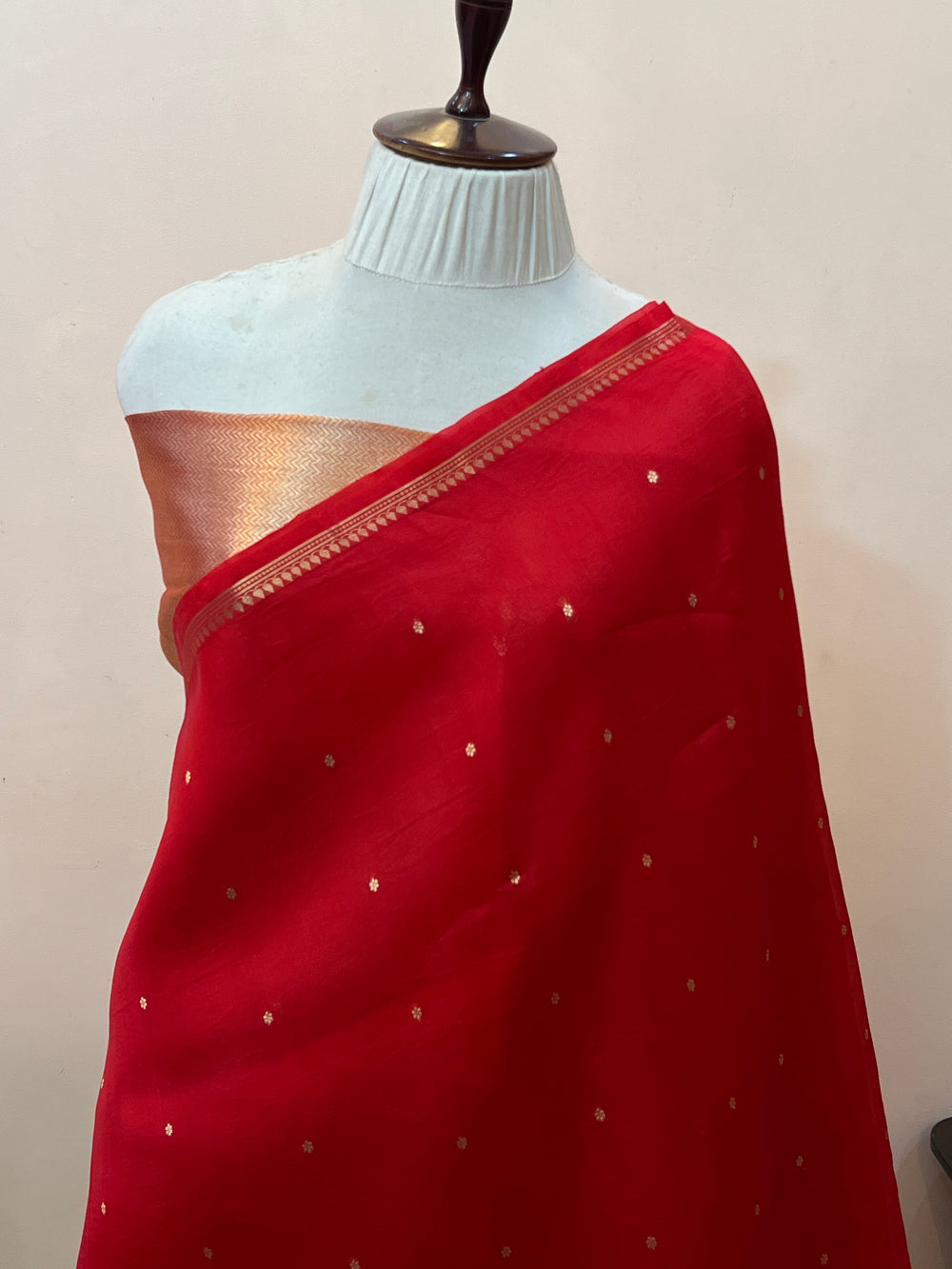 Deep Red Pure Kora Silk Handloom Banarasi Saree