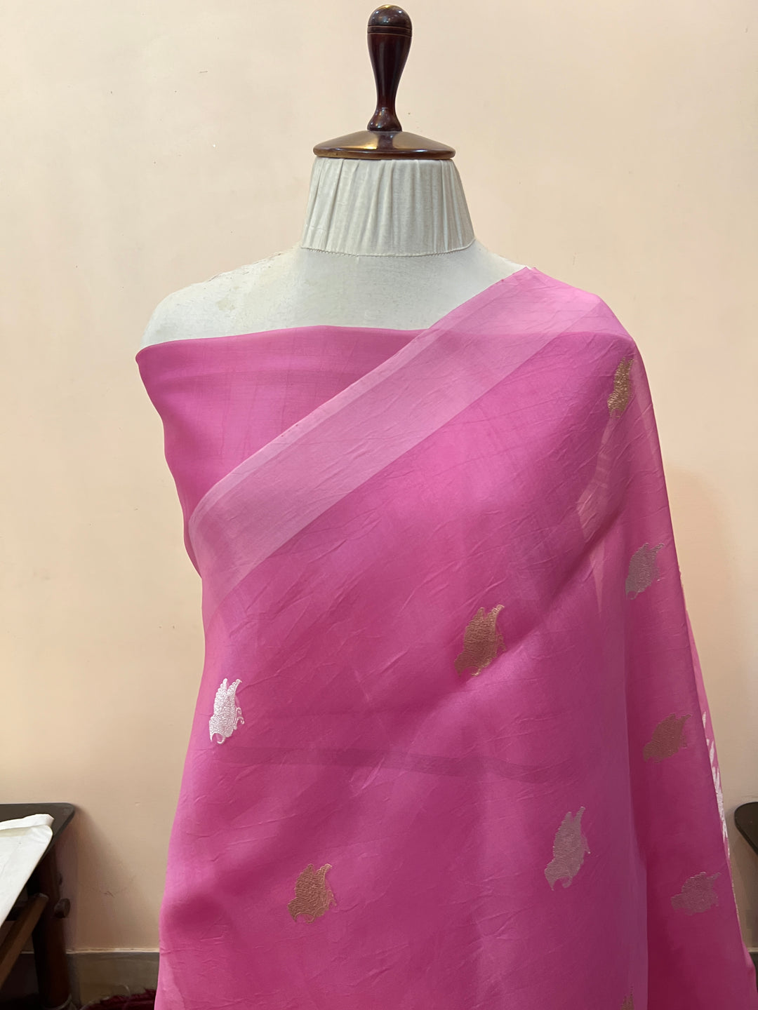 Pinkish Lavender Banarasi Handloom Kora Silk Saree