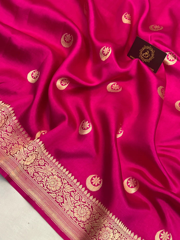 Rani Pink Pure Silk Banarasi Plain Saree with Kadhwa Chand butis