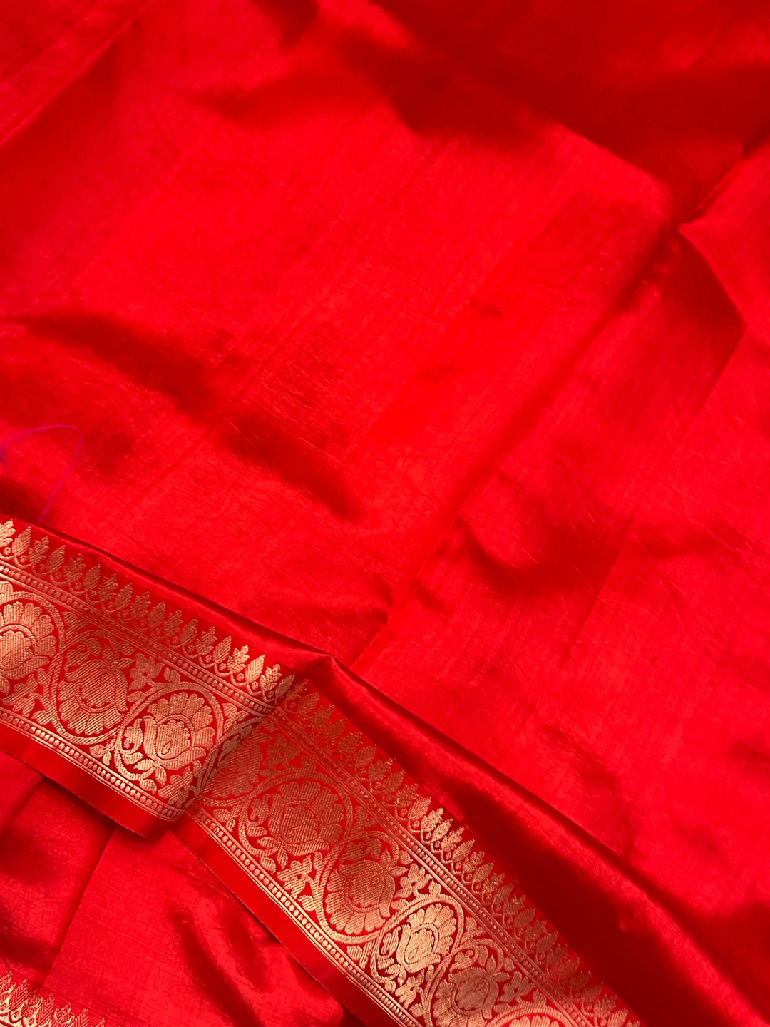 Red Pure Silk Banarasi Saree with Kadhwa Chand butis - AuraBenaras