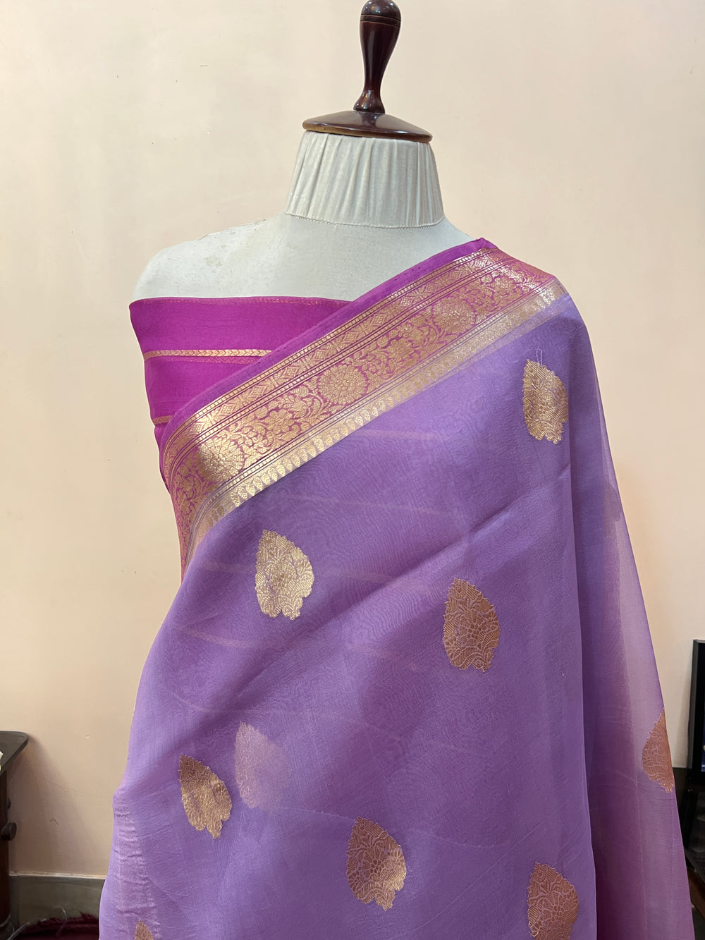 Lavender Banarasi Handloom Kora Silk Saree
