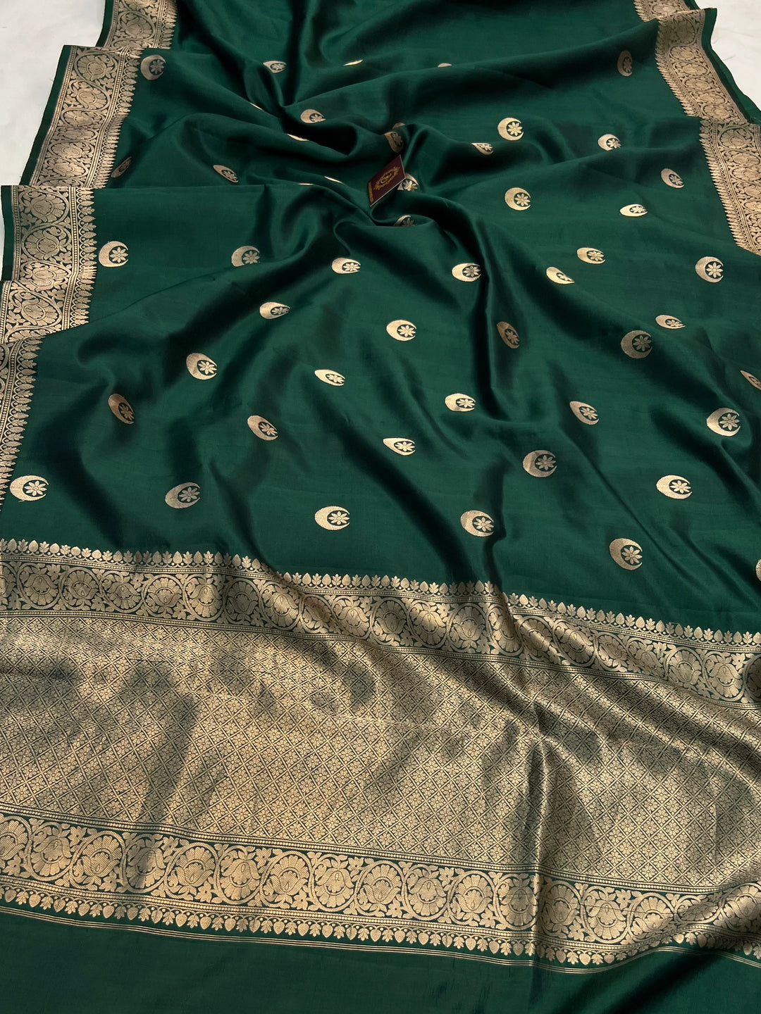 Bottle Green Pure Silk Banarasi Saree with Kadhwa Chand butis