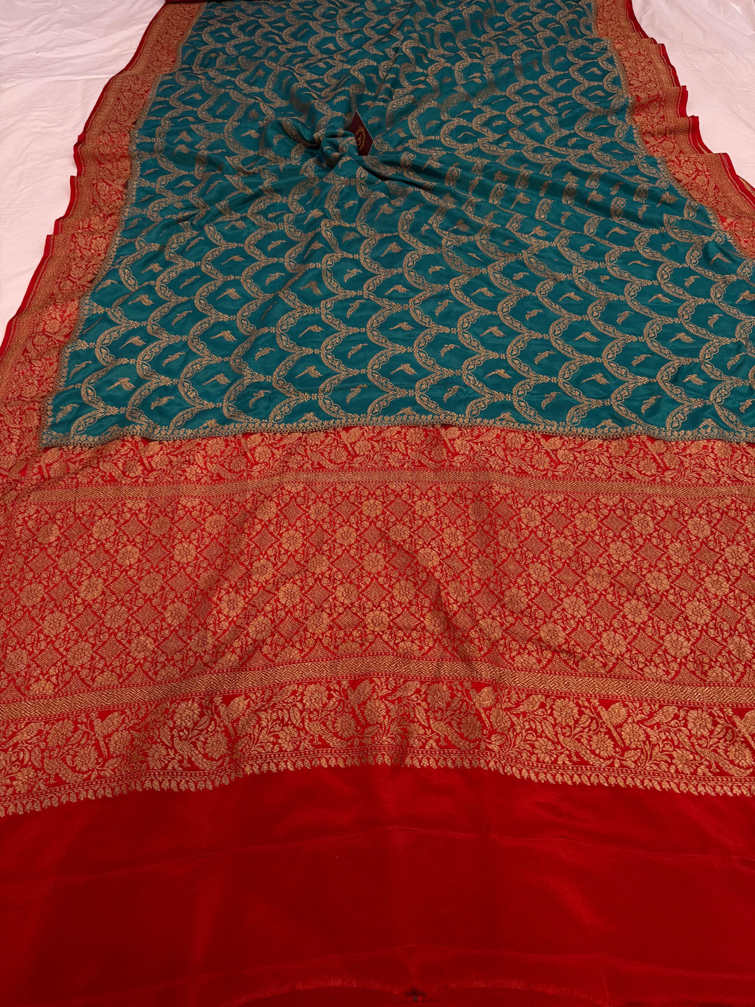 Rama Green Pure Crepe Silk Handloom Banarasi Saree