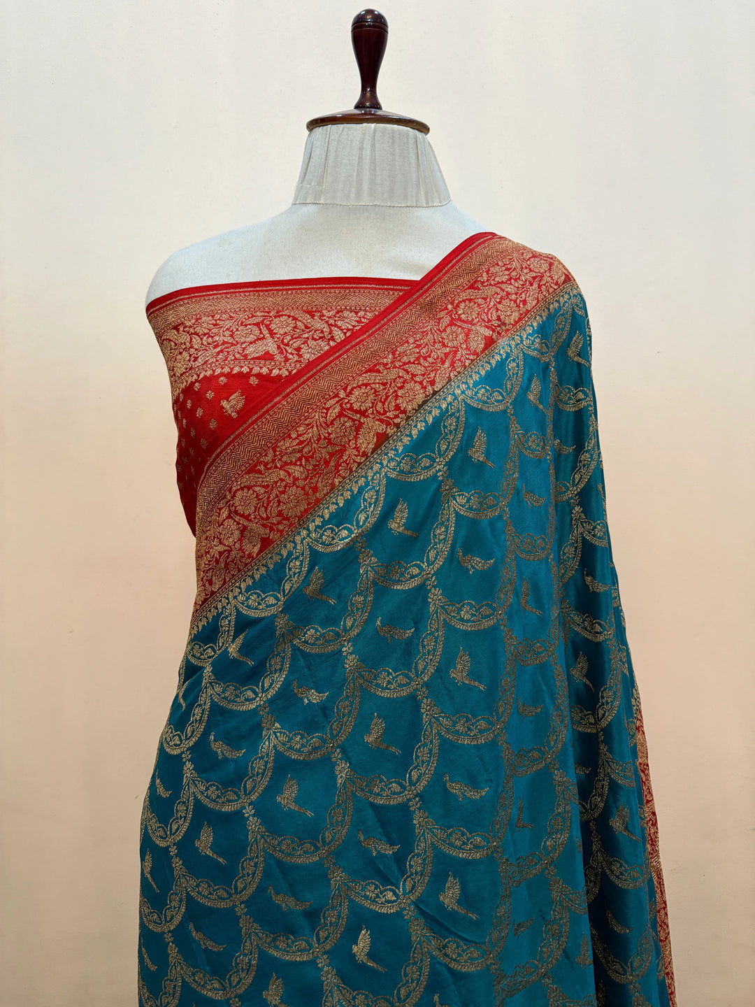 Rama Green Pure Crepe Silk Handloom Banarasi Saree