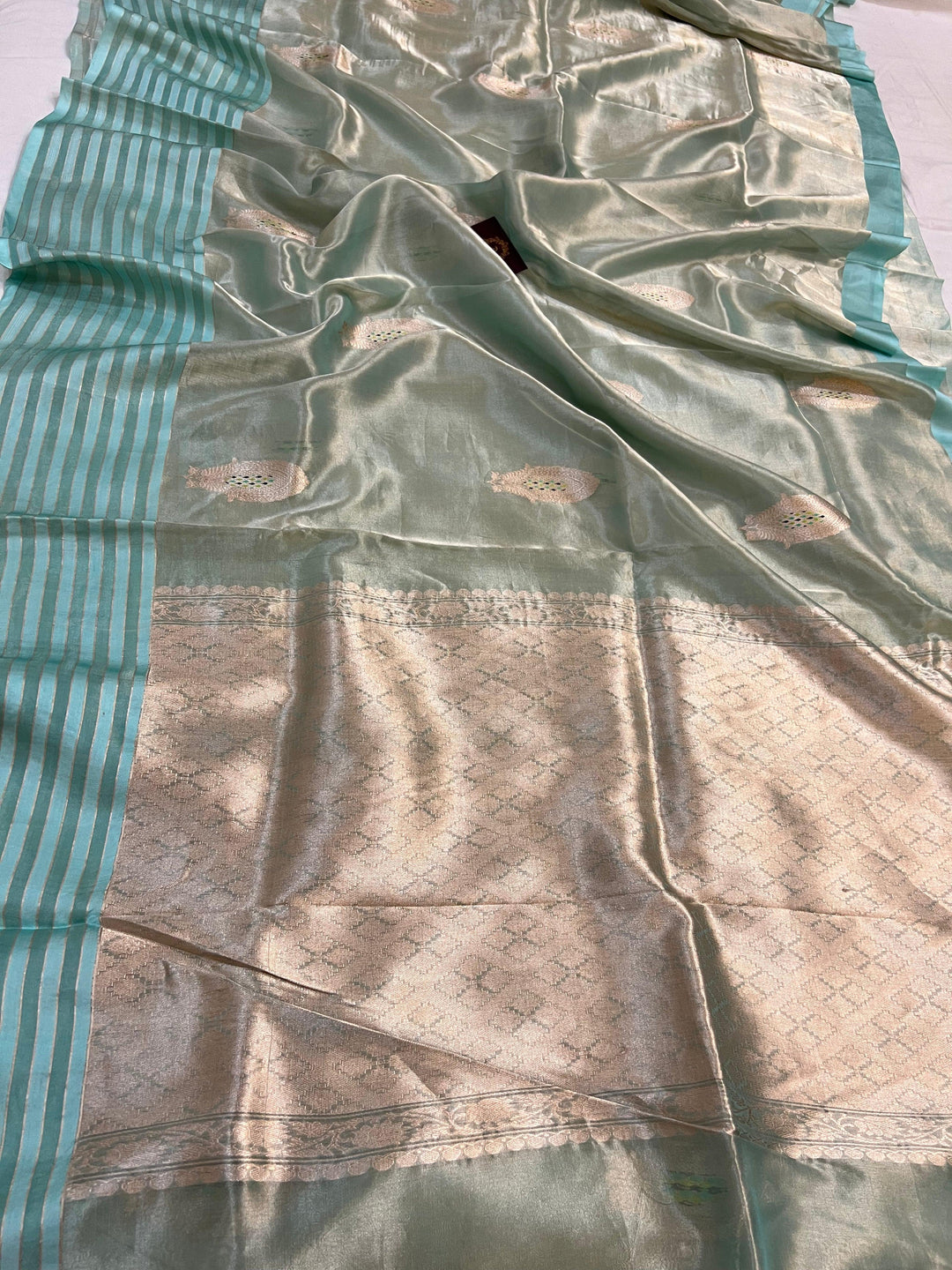 Sea Green Pure Banarasi Handloom Silk Saree - Aura Benaras