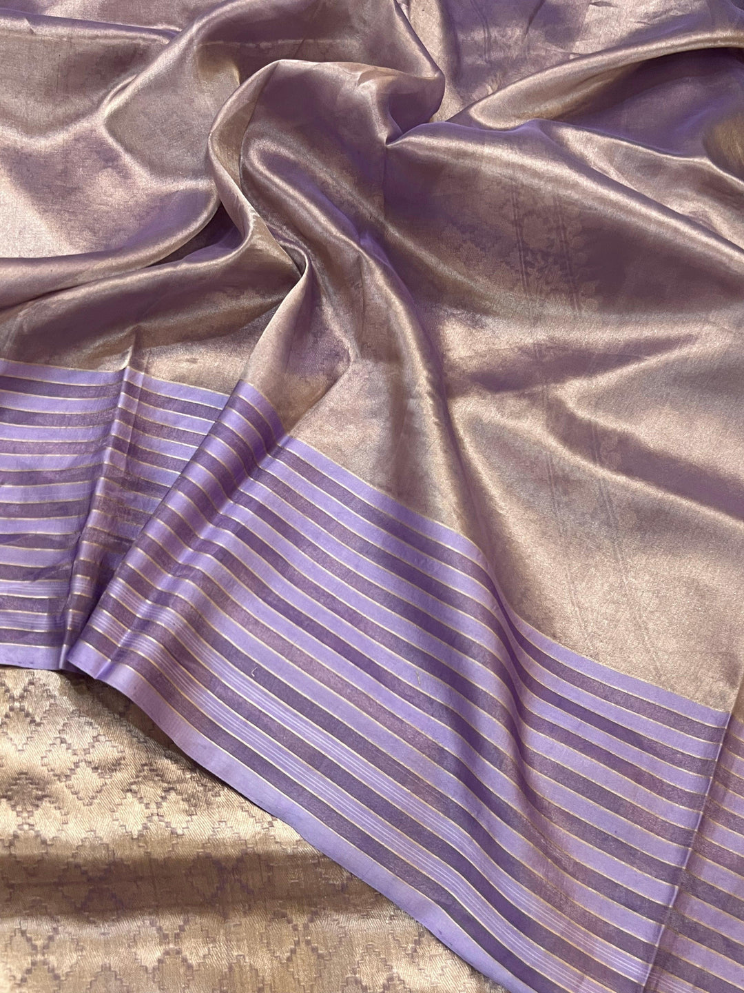 Lavender Pure Banarasi Handloom Silk Saree - Aura Benaras
