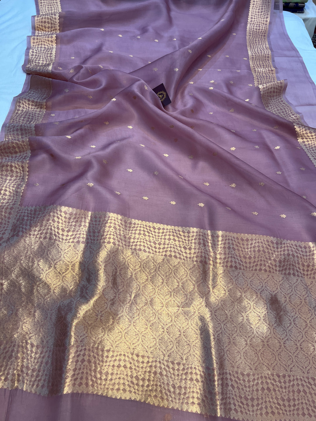 Onion Pure Kora Silk Handloom Banarasi Saree