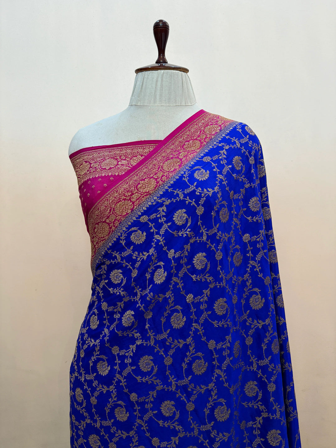 Royal Blue Pure Crepe Silk Handloom Banarasi Saree
