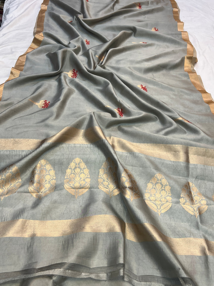 Light Grey Pure Banarasi Handloom Silk Saree