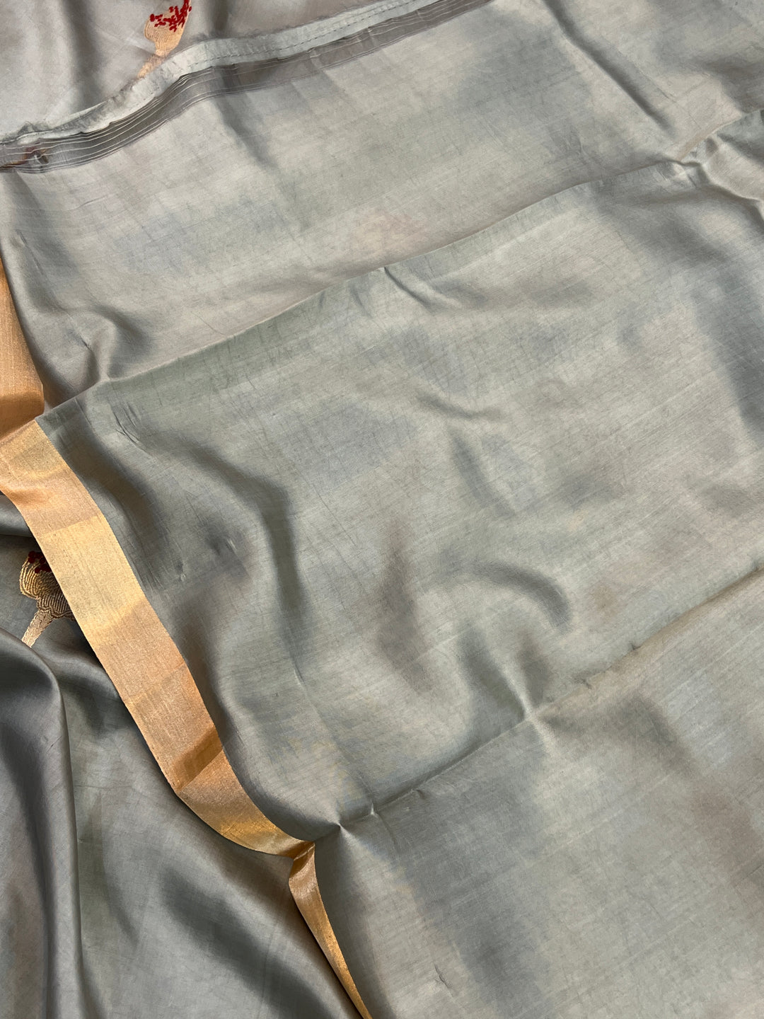 Light Grey Pure Banarasi Handloom Silk Saree