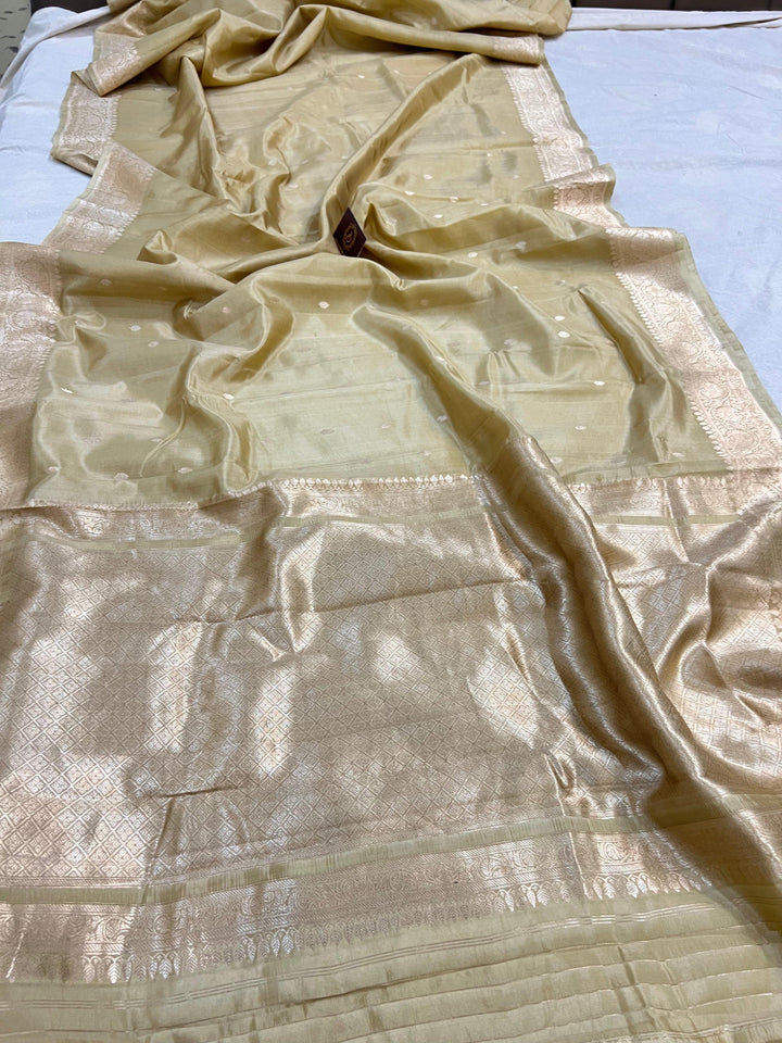 Beige Pure Banarasi Handloom Silk Saree - Aura Benaras