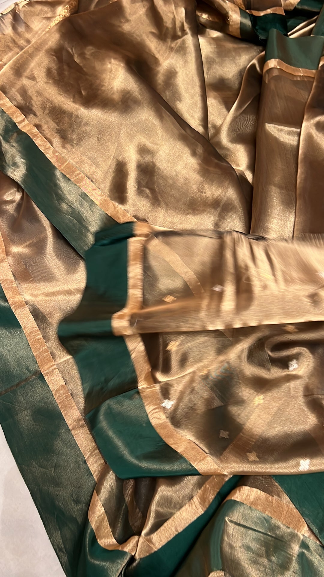 Bottle Green Pure Tissue Silk Handloom Banarasi Saree