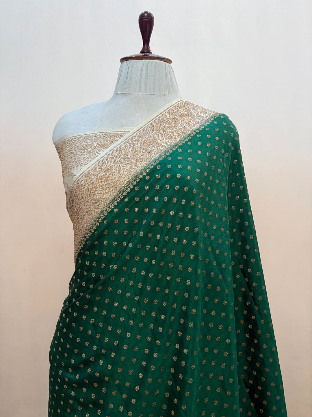 Bottle Green Pure Crepe Silk Handloom Banarasi Saree