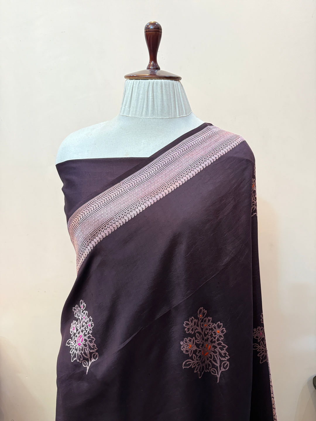Coffee Brown Pure Silk Handloom Banarasi Saree - AuraBenaras