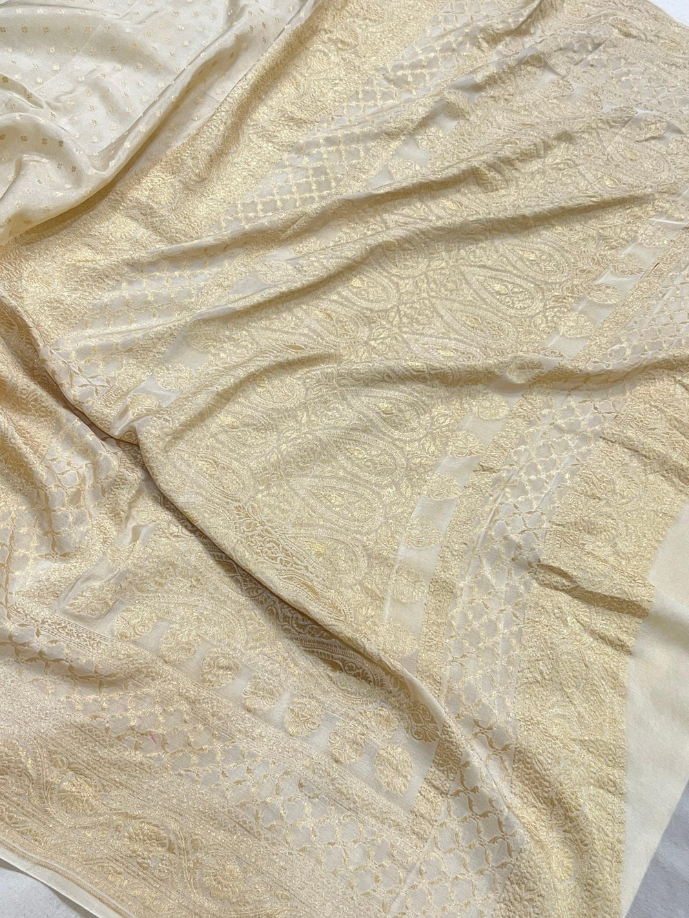 Cream Pure Banarasi Khaddi Crepe Silk Saree - Aura Benaras