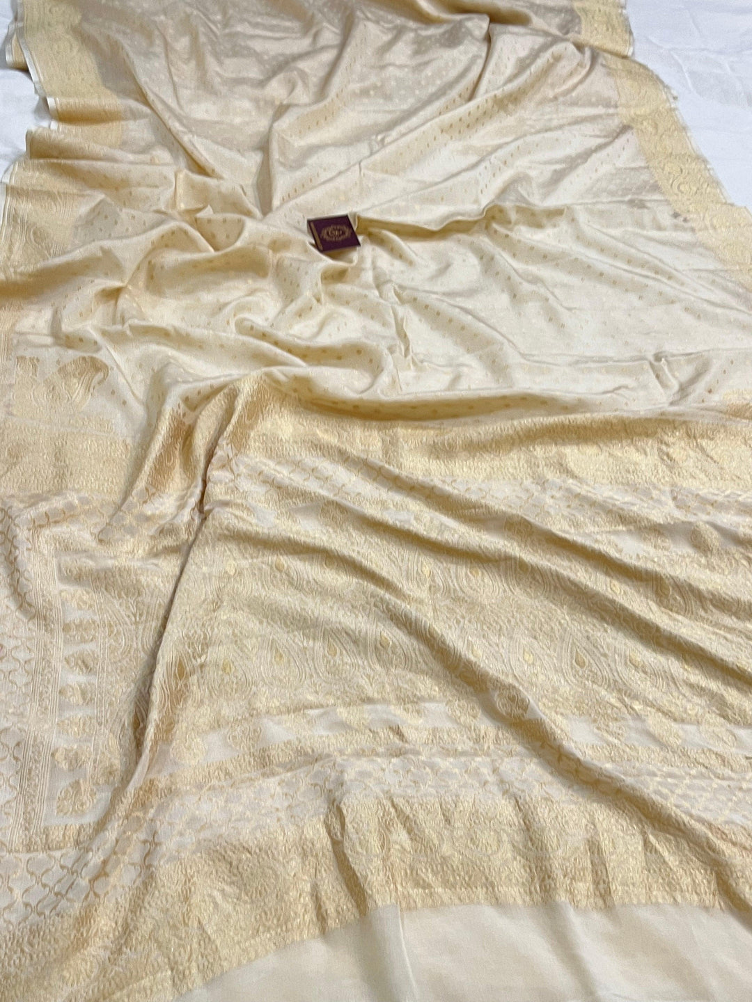 Cream Pure Banarasi Khaddi Crepe Silk Saree - Aura Benaras