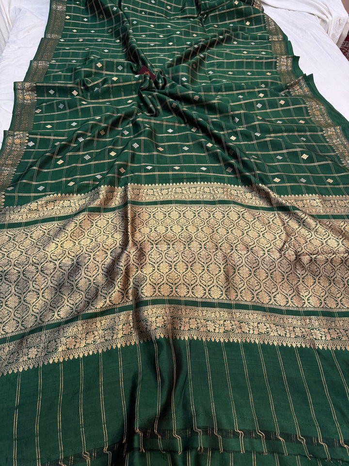 Bottle Green Pure Silk Handloom Banarasi Saree