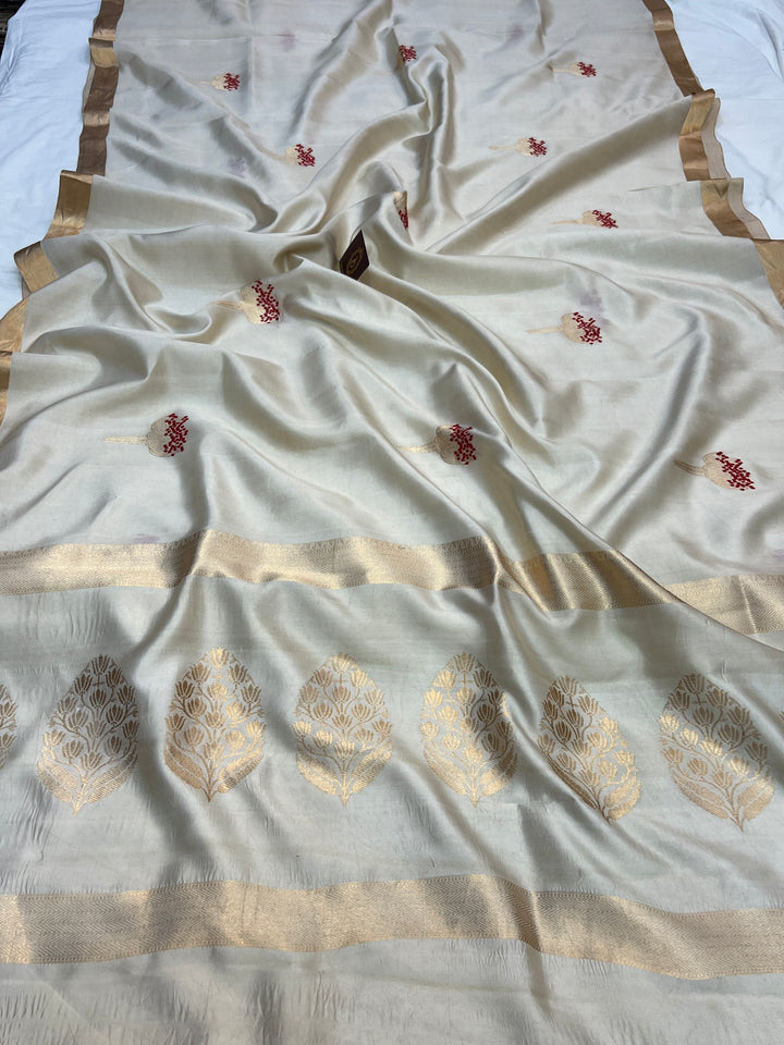 Cream Pure Banarasi Handloom Silk Saree