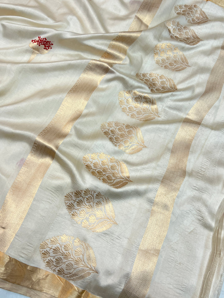 Cream Pure Banarasi Handloom Silk Saree