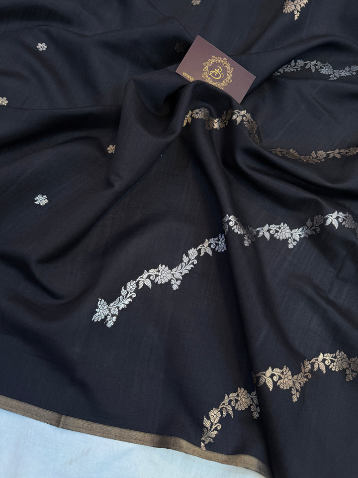 Black Pure Chiniya Silk Handloom Banarasi Saree