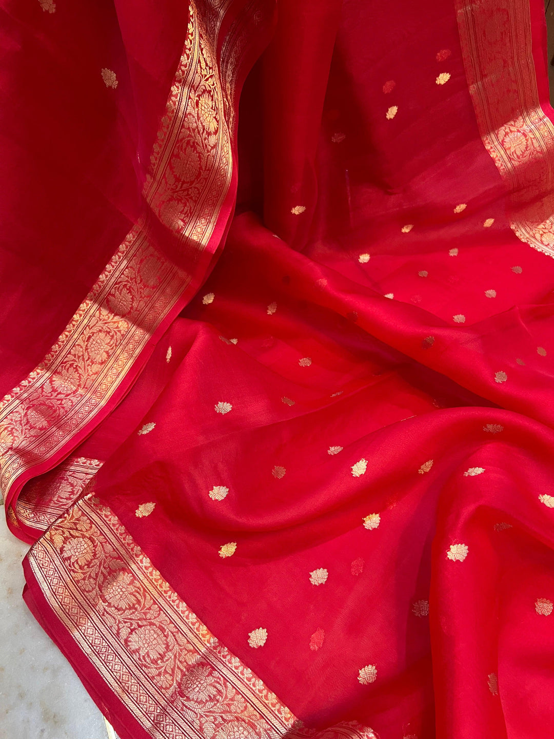 Cherry Red Banarasi Handloom Kora Silk Saree - Aura Benaras