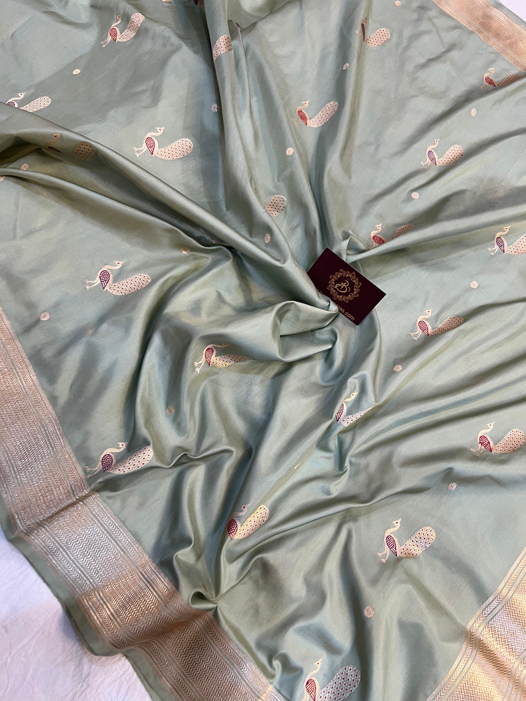 Pastel Green Banarasi Handloom Katan Silk Saree | Aura Benaras