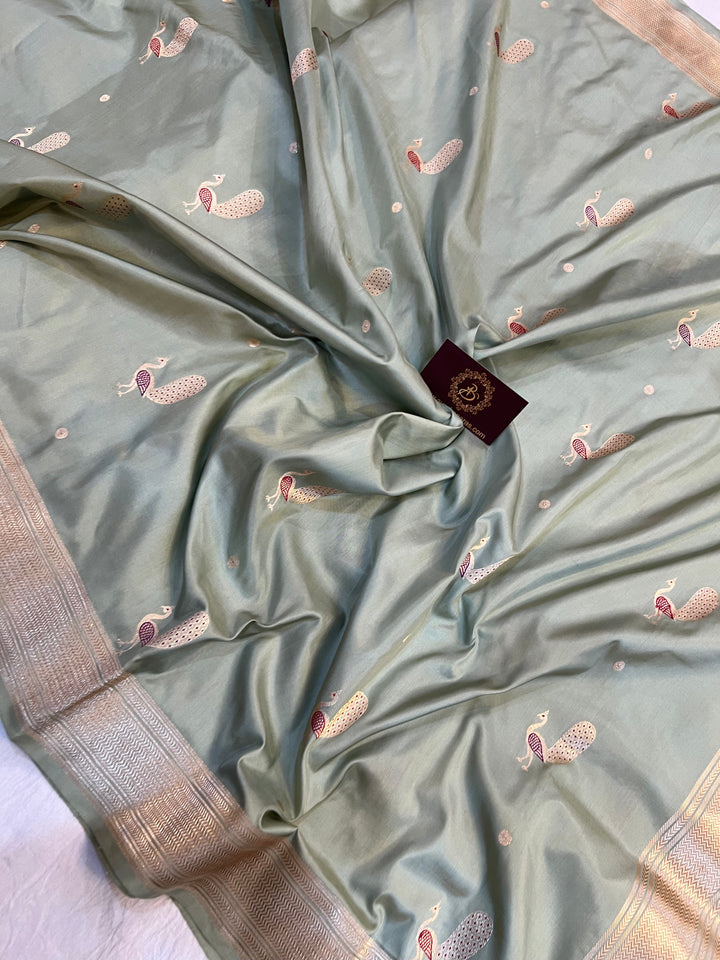 Pastel Green Banarasi Handloom Katan Silk Saree | Aura Benaras