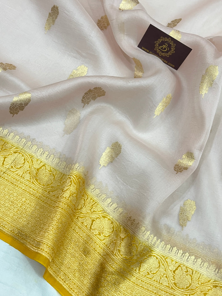 Pani Peach Banarasi Handloom Kora Silk Saree