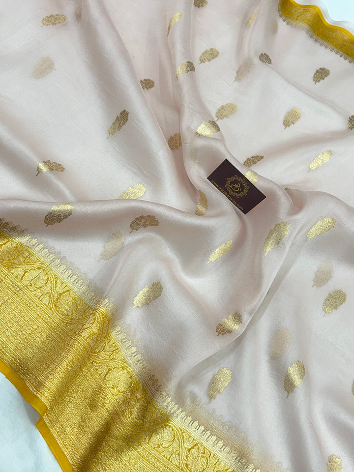 Pani Peach Banarasi Handloom Kora Silk Saree