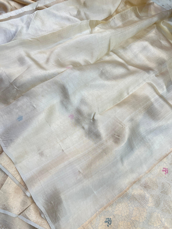 Off White Pure Katan silk Handloom Banarasi Saree