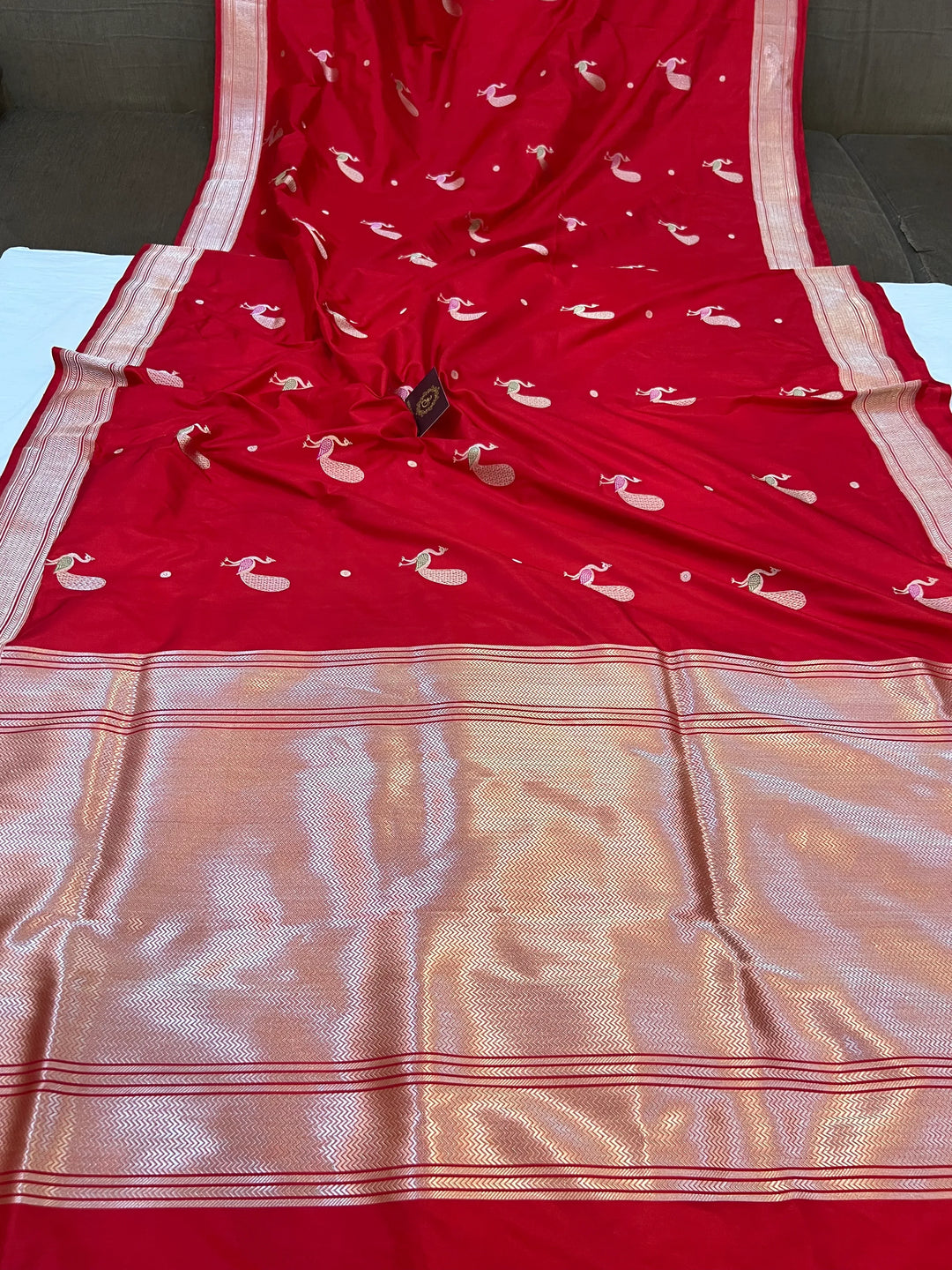 Red Banarasi Handloom Katan Silk Saree | Aura Benaras