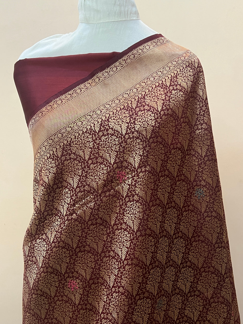 Maroon Pure Katan silk Handloom Banarasi Saree