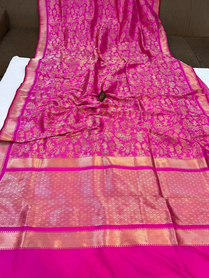 Rani Pink Katan Silk Shikargah Banarasi Saree – Aura Benaras