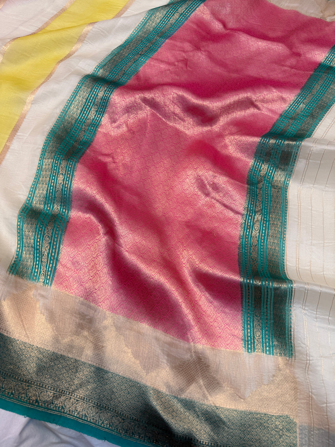 Off White Pure Kora Silk Handloom Banarasi Saree