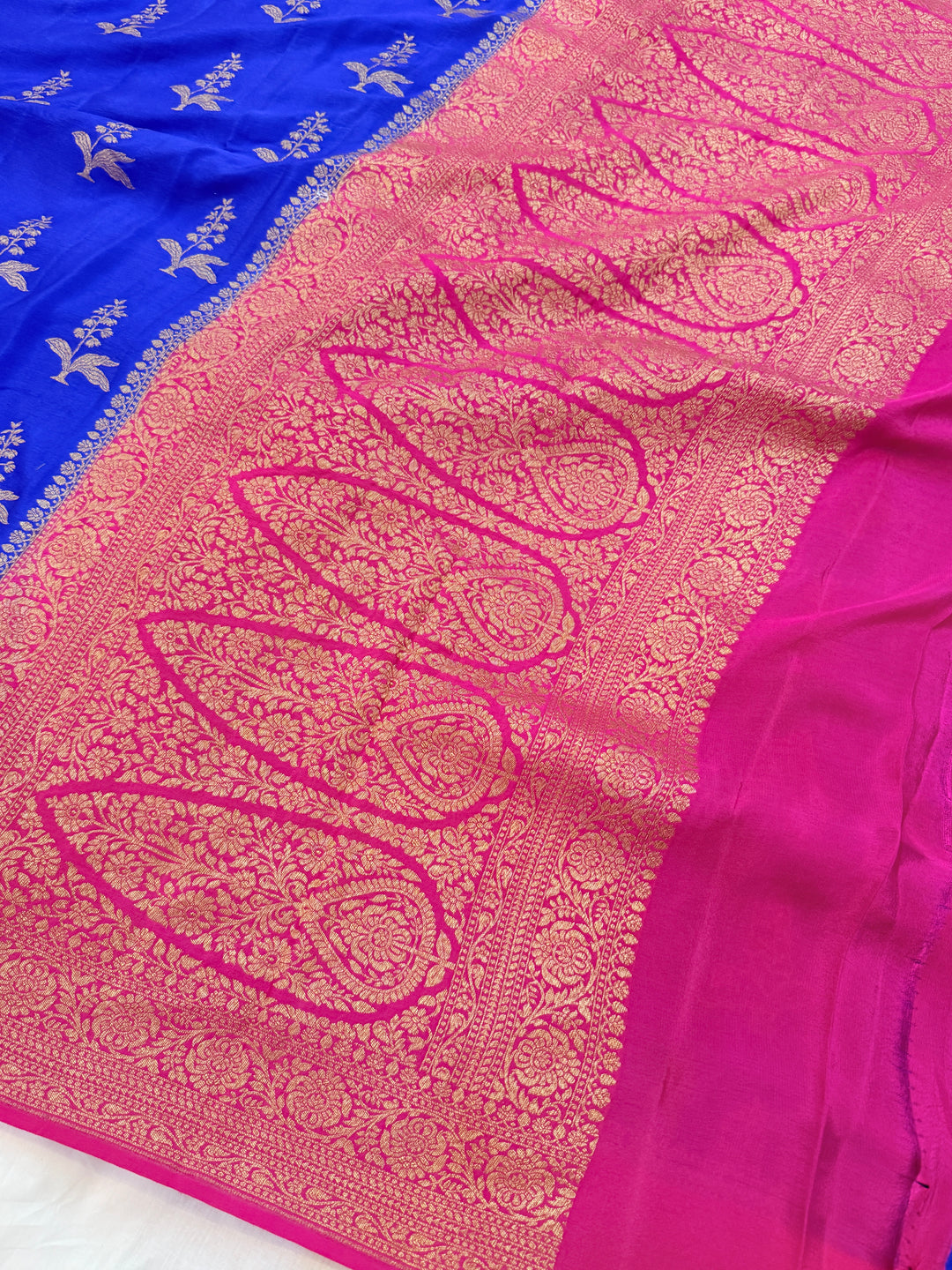 Royal Blue Pure Crepe Silk Handloom Banarasi Saree