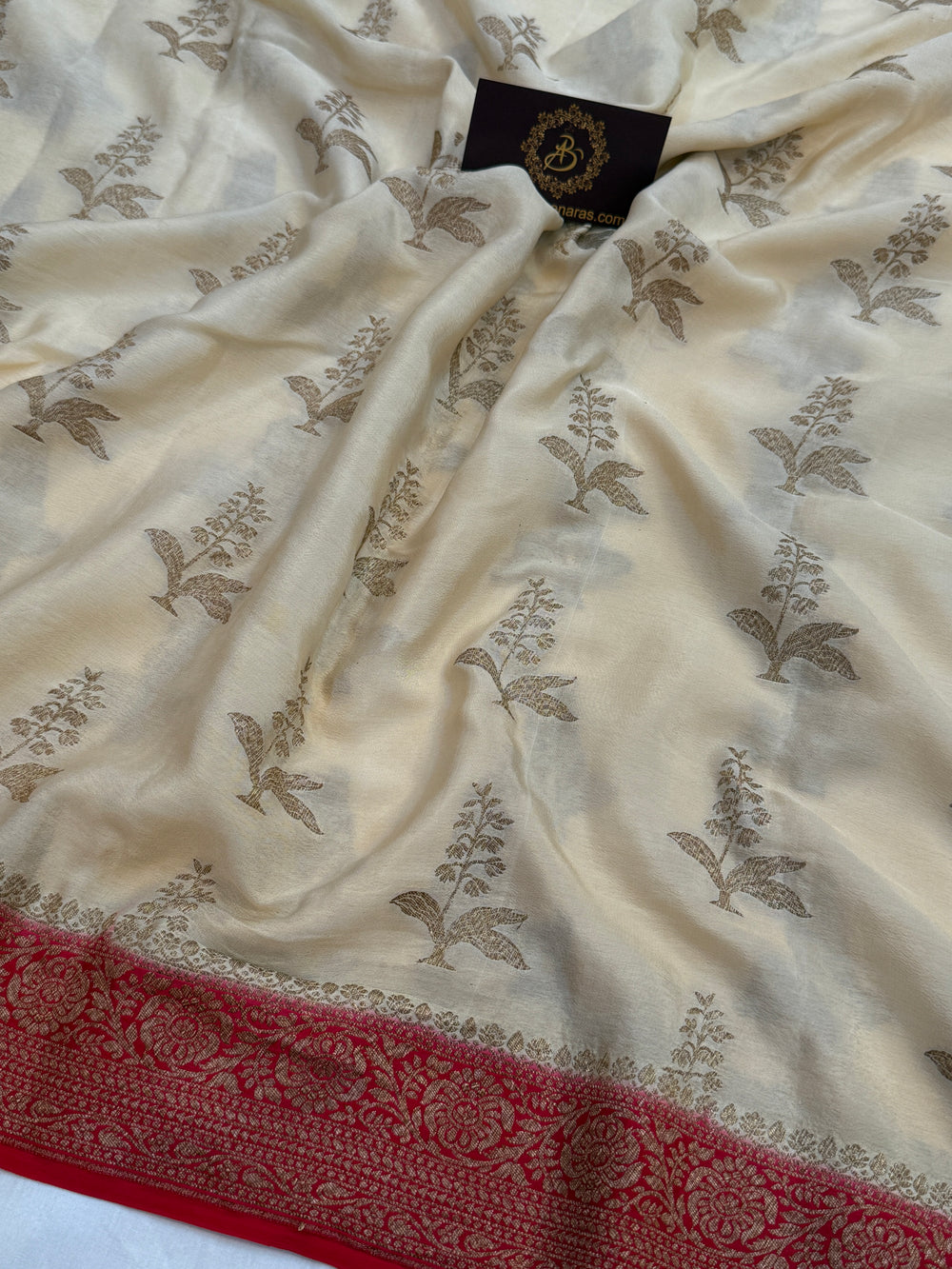 Cream Pure Crepe Silk Handloom Banarasi Saree