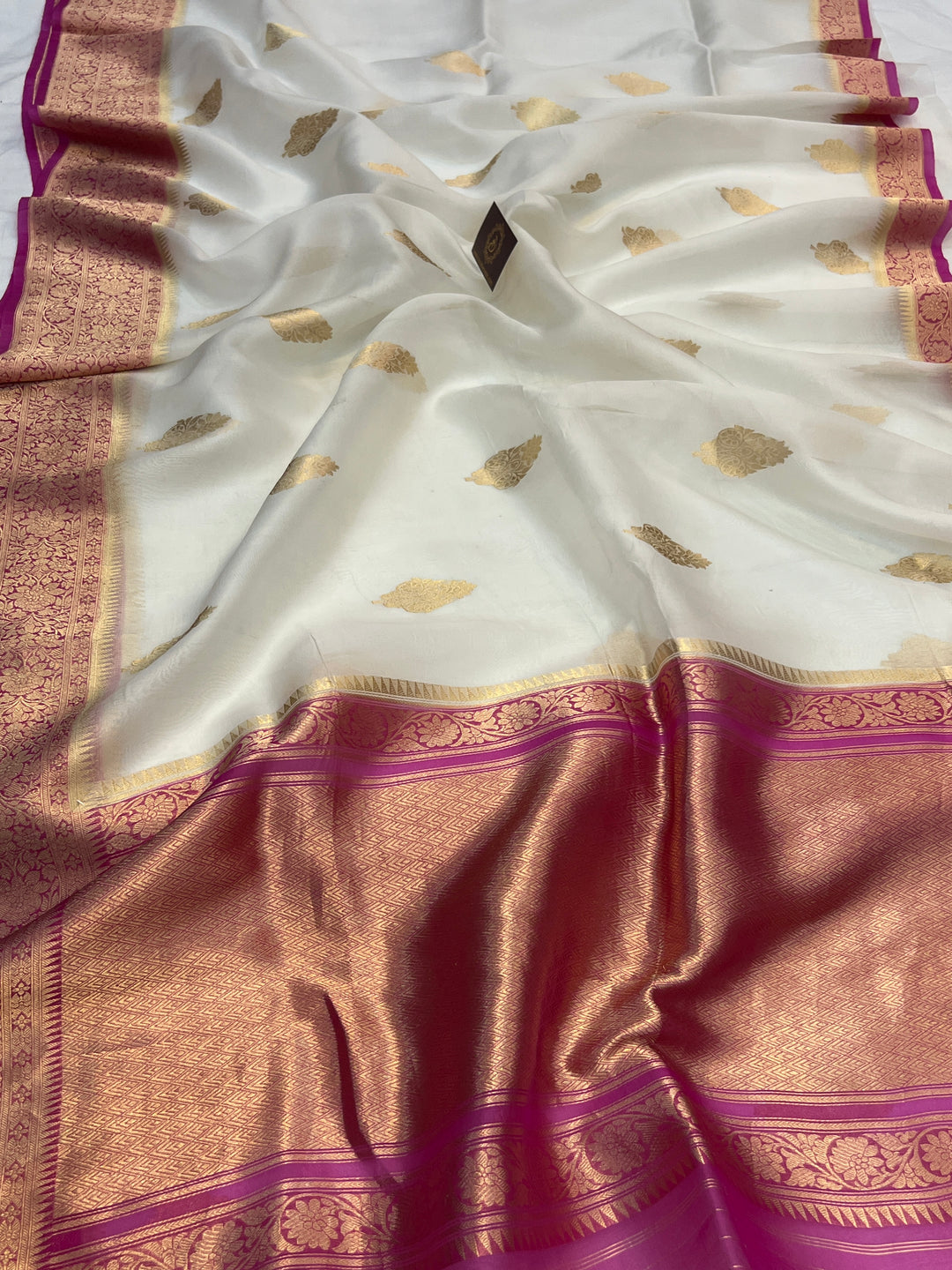 White Banarasi Handloom Kora Silk Saree