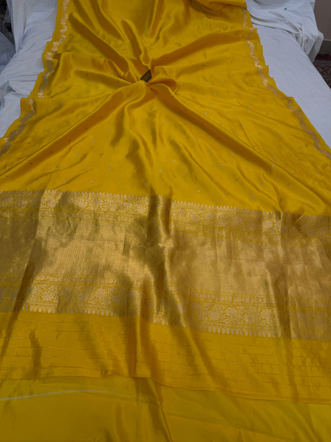 Yellow Pure Silk Handloom Banarasi Saree