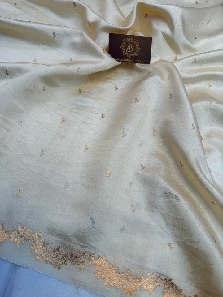 Off White Pure Silk Handloom Banarasi Saree