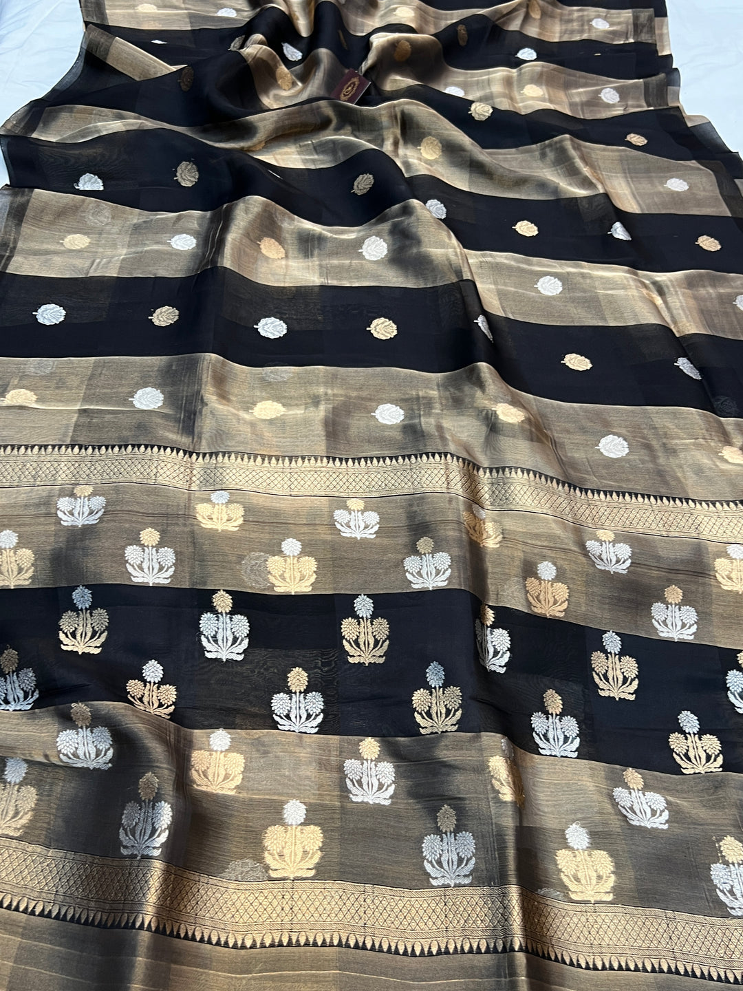 Black Pure Tissue Silk Handloom Banarasi Saree